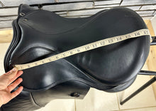 Load image into Gallery viewer, 17 1/2” XW Silhouette Cob WH/VSD/GP Saddle - Black