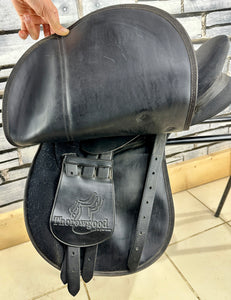 17” XW Thorowgood Maxam Cob GP Saddle - Black