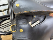 Load image into Gallery viewer, 15” Medium English Leather Pony GP/WH Working Hunter Saddle - Black