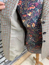 Load image into Gallery viewer, Ladies Vintage Caldene Houndstooth Tweed Hunt Coat/Jacket - Size 34/Ladies 10