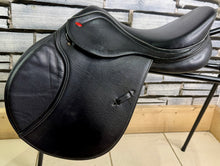 Load image into Gallery viewer, 16 1/2” Changeable Gullet (Medium) Whitaker Barnsley Pony Jumping Saddle - Black