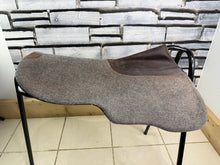 Load image into Gallery viewer, Devoucoux Saddle Riser Pad - 17.5-18”- Foam/Felt/Leather - Equestrian
