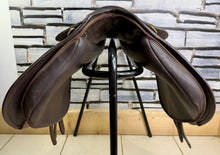 Load image into Gallery viewer, 14 1/2” Wide Changeable Gullet Wintec Pony GP Saddle -Brown- Flocked