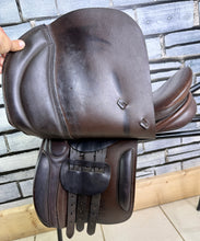 Load image into Gallery viewer, 16” MW Farrington English Pony WH Saddle - Brown