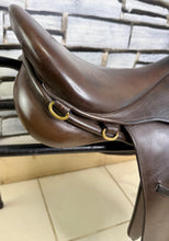 Load image into Gallery viewer, 17” MW GFS Pro-Event GP Saddle - Brown