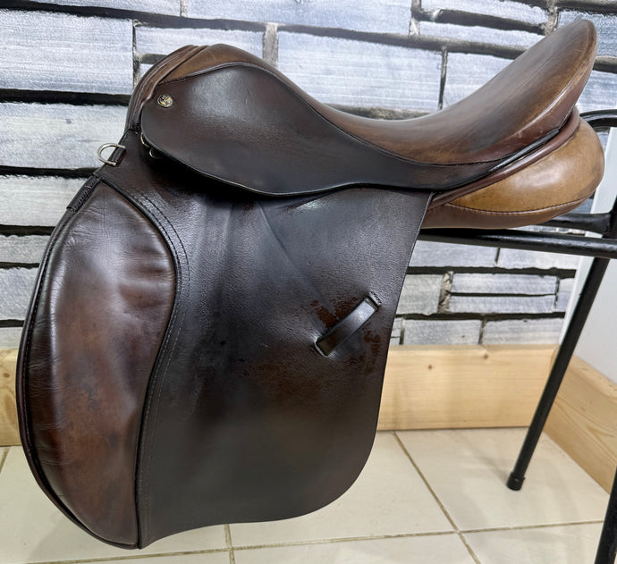 16 1/2” MW Sandringham GP Saddle - Brown
