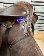 Load image into Gallery viewer, 17 1/2” Wide Eclipse Saddlery English GP Saddle - Brown