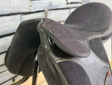 Load image into Gallery viewer, 16” Hi-Lite Elite Pony Dressage Saddle - Black