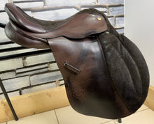 Load image into Gallery viewer, 16 1/2” MW-XW/Changeable Gullet Equextra Cob GP Saddle - Brown