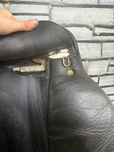 Load image into Gallery viewer, 17” Medium Albion Style Dressage Saddle - Black