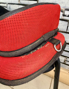 15” Zain Tack Treeless Pony Saddle - Red/Black