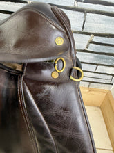 Load image into Gallery viewer, 17” Wide Farrington/Shires GP Saddle - Brown