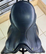 Load image into Gallery viewer, 17” Wide-XW Ideal Ramsey Show/WH Saddle - Black