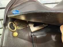 Load image into Gallery viewer, 17 1/2” MW Patrick Wilkinson VSD/WH Saddle - Brown