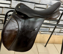 Load image into Gallery viewer, 16” Wide Hastilow Pony GP Saddle - Brown