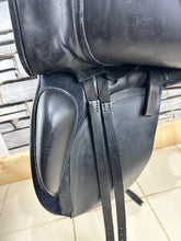 Load image into Gallery viewer, 19” MW Imagine Dressage Saddle - Black