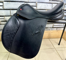 Load image into Gallery viewer, 17 1/2” Medium Jeffries Falcon Event GP Saddle - Black