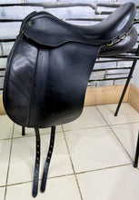 Load image into Gallery viewer, 18” Wide Ideal Jessica Dressage/Enduro Saddle - Black