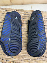 Load image into Gallery viewer, S/H KM Elite Pro Mesh Air Flex Brushing Boots - Large