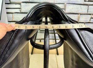 17 1/2” Changeable Gullet Utopia/Discovery GP Saddle - Black