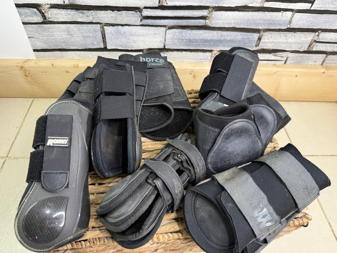 S/H Job lot x 7 Sets of Full Size Boots