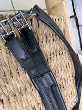 Load image into Gallery viewer, S/H 54” Jeffries Wembley Leather Atherstone Girth - Black