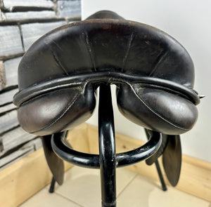 17” Medium Ideal International Event Saddle - Brown