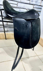 19” MW Imagine Dressage Saddle - Black