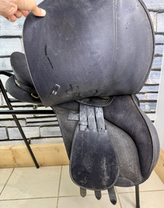 17” Wide/Changeable Gullet Wintec 2000 GP Saddle - Black