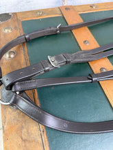 Load image into Gallery viewer, Hunting Breastplate with Martingale -Brown- Cob Size - Good Leather - Detachable Running Martingale