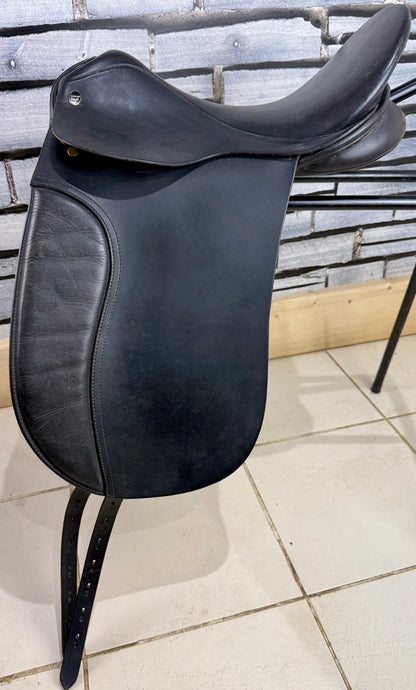 16 1/2” Medium Cottage Craft English Dressage Saddle - Black