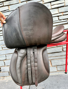 18” XW Jeffries Falcon Event Saddle - Brown