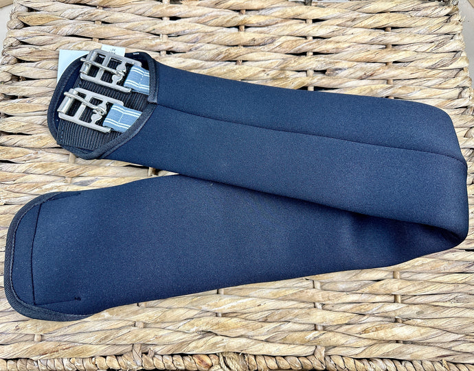 Super Soft Simple Neoprene Padded Dressage Girth - Elasticated - Black