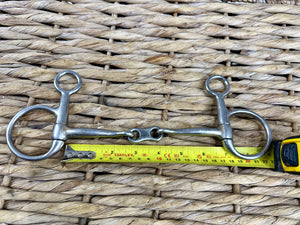 S/H 6 1/2” French Link Hanging Snaffle/Baucher Bit