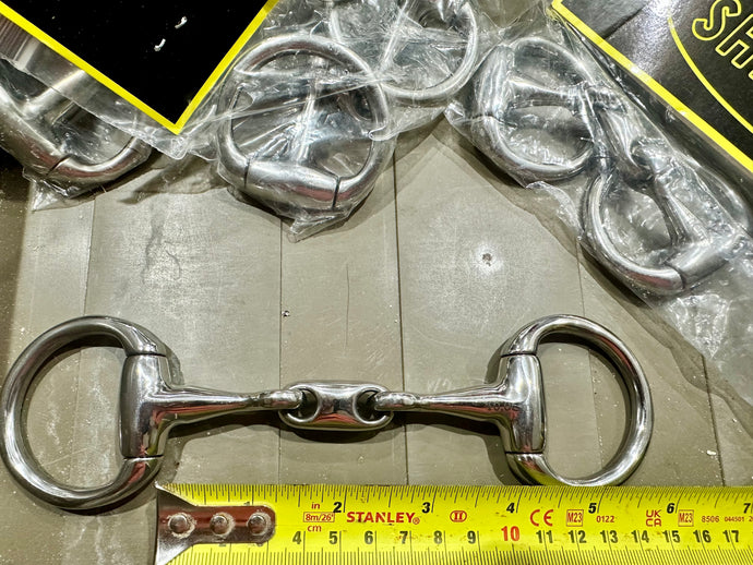 Small Ring Lozenge Eggbutt Snaffle - 3 1/2-5” - Tiny Pony