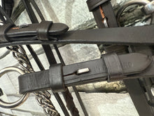 Load image into Gallery viewer, S/H English Hunter Complete Pelham Bridle - Brown - Full