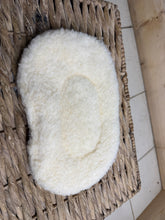 Load image into Gallery viewer, Fleece Wither Pad - Cream