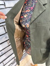 Load image into Gallery viewer, Gents size 36 Mears Pytchley Tweed Jacket