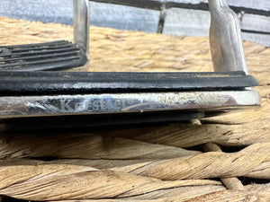 S/H 4 3/4” Traditional Hunting Stirrup Irons
