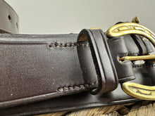 Load image into Gallery viewer, Handmade Horseshoe Buckle English Leather Hand-stitched Belts