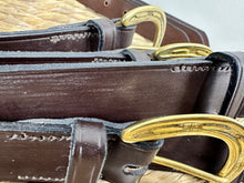 Load image into Gallery viewer, Handmade Horseshoe Buckle English Leather Hand-stitched Belts