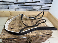 Load image into Gallery viewer, S/H English Padded Leather Breastplate/Breastgirth - Pony