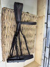Load image into Gallery viewer, S/H Soft Padded Head Hunter Bridle - Brown - XF