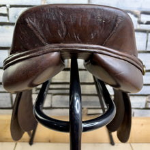 Load image into Gallery viewer, 17 1/2” MW GFS Fieldhouse Saddlery Jump Saddle - Brown - Close Contact