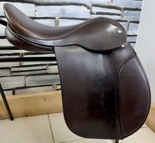 Load image into Gallery viewer, 17 1/2” Wide Ideal Show/Working Hunter Saddle -Brown- W Cob VSD