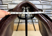 Load image into Gallery viewer, 17 1/2” Wide Ideal Show/Working Hunter Saddle -Brown- W Cob VSD