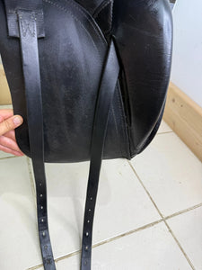 17” Wide Spalding Britanica Dressage Saddle - Black