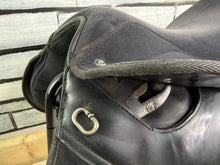 Load image into Gallery viewer, 16 1/2” XW Thorowgood Maxam Cob GP Saddle - Black
