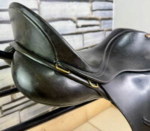 16 1/2” Wide/Changeable Gullet Bates Caprilli GP Saddle - Black