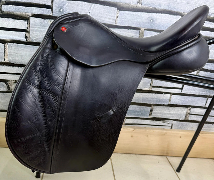 17 1/2” Wide Albion K2 GP/VSD Saddle - Brown